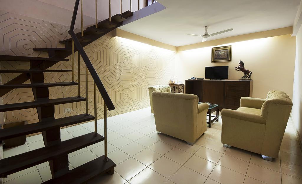 Hotel O Hotel Landmark Inn Delhi  Exterior foto